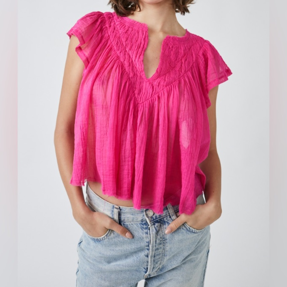 STEVE MADDEN Padma smocked flutter sleeve TOP